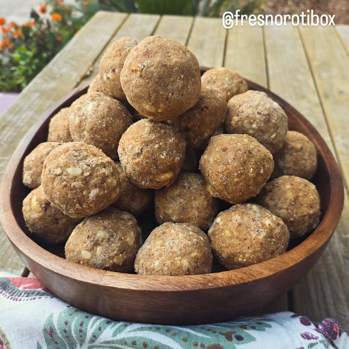 Fresh laddoo